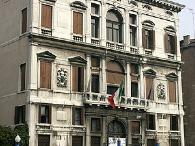Papadopoli Building_Venice
