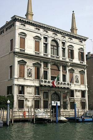Papadopoli Building_Venice